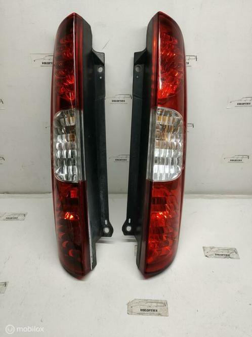 Achterlichten set origineel fiat Doblo 2008 links en rechts, Auto-onderdelen, Verlichting, Fiat, Gebruikt, Ophalen of Verzenden