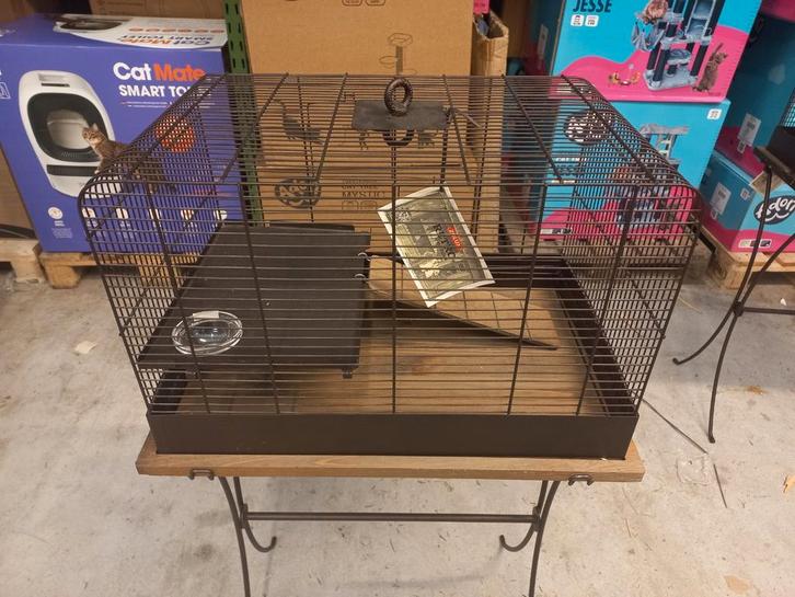 Knaagdierenkooi zoolux retro met standaard, Dieren en Toebehoren, Knaagdieren en Konijnen | Hokken en Kooien, Nieuw, Kooi, Minder dan 60 cm