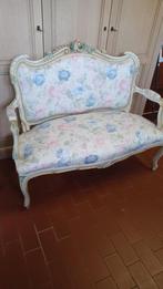 Louis xv bankje, Antiek en Kunst, Antiek | Meubels | Stoelen en Banken, Ophalen of Verzenden