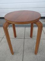 Vintage houten kruk alvar aalto voor artek, Huis en Inrichting, Krukjes, Ophalen of Verzenden, Gebruikt, Hout