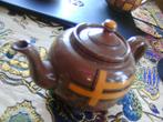 theepot terra oker geel bruin strak retro vintage 12 cm, Verzenden, Gebruikt, Overige materialen, Overige typen