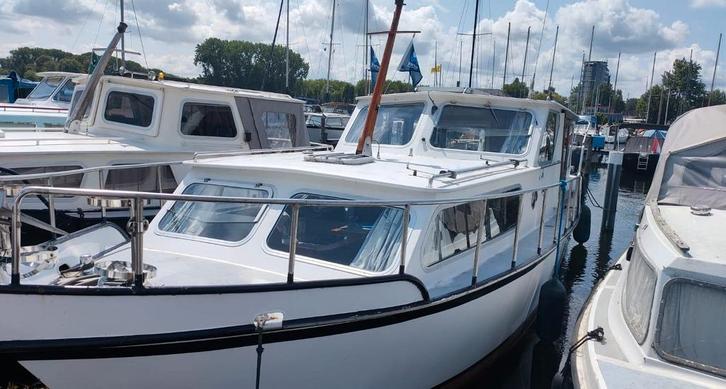 Bravo kruiser 9.5m, Watersport en Boten, Motorboten en Motorjachten, Gebruikt, Staal, 9 tot 12 meter, Diesel, Binnenboordmotor