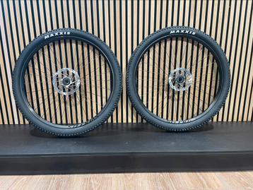 Syncross Silverton 2.0-30 CL WIELSET NIEUW! beschikbaar voor biedingen