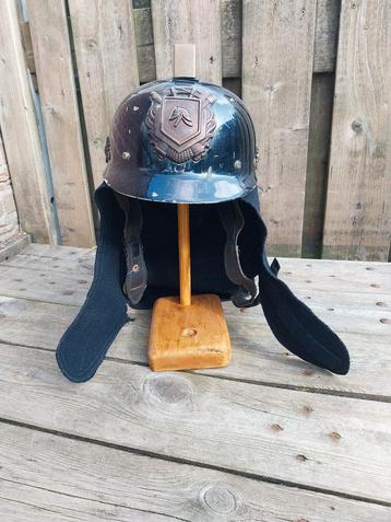Originele vintage helm brandweercommandant 1970 beschikbaar voor biedingen