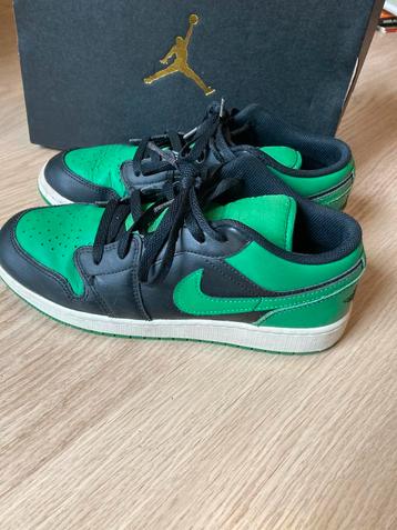 Nike wair Jordan 1 Low groen maat 40. Lucky green. beschikbaar voor biedingen