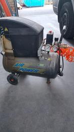 Kinzo air compressor, Doe-het-zelf en Verbouw, Compressors, Ophalen, Gebruikt, 6 tot 10 bar