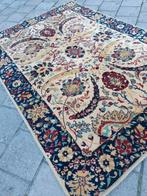 Vintage perzisch tapijt 240x170 cm., Huis en Inrichting, Stoffering | Tapijten en Kleden, Gebruikt, Overige kleuren, 200 cm of meer