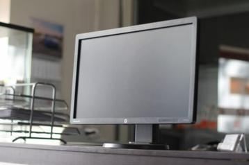 3 stuks - HP Elitedisplay E231 23" monitor beschikbaar voor biedingen