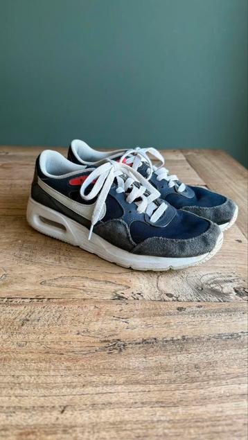Nike Air Max sneakers maat 40 beschikbaar voor biedingen