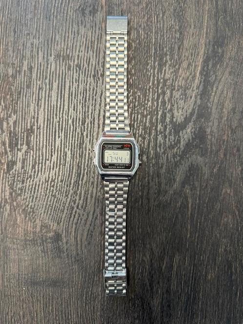 Casio Look Horloge, Sieraden, Tassen en Uiterlijk, Horloges | Heren, Nieuw, Polshorloge, Casio, Staal, Ophalen of Verzenden