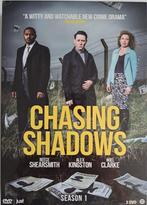 Chasing shadows, seizoen 1, Vanaf 9 jaar, Ophalen of Verzenden, Zo goed als nieuw, Detective en Krimi