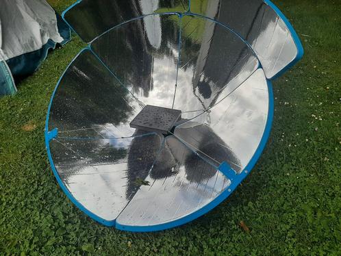 3 stuks. Solar Cookers. Nieuw in doos., Caravans en Kamperen, Kampeeraccessoires, Nieuw, Ophalen