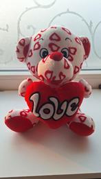 Leuke knuffel Love, Ophalen of Verzenden, Nieuw, Beer