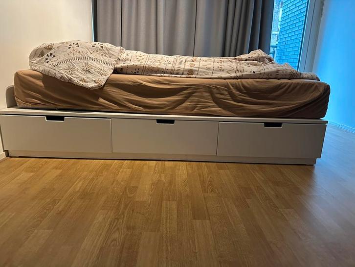 Nordli bedframe Ikea opberglades 140x200., Huis en Inrichting, Slaapkamer | Bedden, Gebruikt, Tweepersoons, 140 cm, 200 cm, Hout