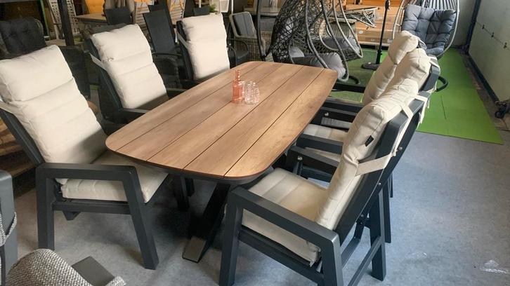 Bradford-Valentina Tuinset voor 6 personen. Woodcolor HPL, Tuin en Terras, Tuinsets en Loungesets, Nieuw, Tuinset, Aluminium, 6 zitplaatsen