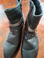 Zwarte enkellaarsjes met gespen, maat 38, Onbekend, Zwart, Boots, Ophalen of Verzenden