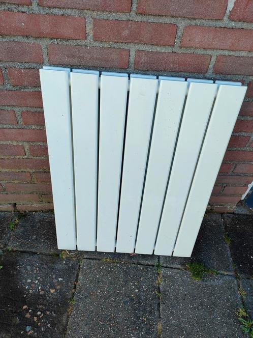 Design Radiator 52.5cm x 66.5cm, Doe-het-zelf en Verbouw, Verwarming en Radiatoren, Zo goed als nieuw, Radiator, 800 watt of meer