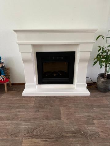 Elektrische schouw 121x110 beschikbaar voor biedingen