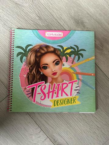 TopModel T-Shirt Designer Kleurboek beschikbaar voor biedingen