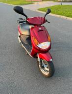 Vivacity rood 2takt, Fietsen en Brommers, Scooters | Peugeot, Verzenden, Zo goed als nieuw, Tweetakt, Vivacity