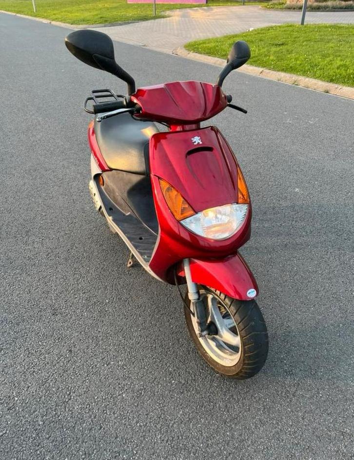 Vivacity rood 2takt, Fietsen en Brommers, Scooters | Peugeot, Zo goed als nieuw, Vivacity, Tweetakt, Verzenden