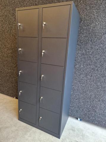 ALRECU Zwarte Industriële Dark Line lockerkast 10 kluisjes beschikbaar voor biedingen