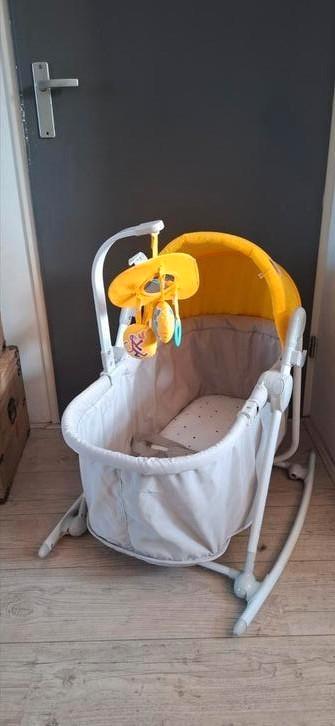 5in1 Nola wieg, zitje beschikbaar voor biedingen