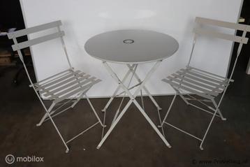 Online Veiling: Bistroset - Tafel incl. 2 stoelen beschikbaar voor biedingen