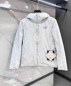 Nieuwe Witte Moncler Jas Maat S, Ophalen of Verzenden, Nieuw, Maat 46 (S) of kleiner, Wit