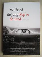 043 - Kop in de wind - Wilfried de Jong, Ophalen of Verzenden, Zo goed als nieuw