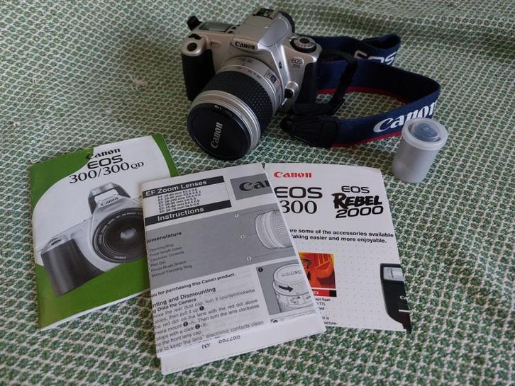 Analoog fototoestel, Canon EOS 300, Audio, Tv en Foto, Fotocamera's Analoog, Gebruikt, Spiegelreflex, Canon, Ophalen
