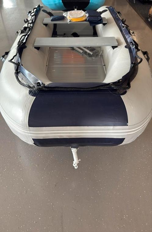 Kesser wave 3,20M AUGUSTUS AANBIEDING!!!, Watersport en Boten, Accessoires en Onderhoud, Nieuw, Ophalen