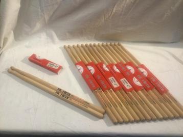 Nieuwe drumstokken, Vic Firth Corpsmaster SCM Collin Mc Nutt beschikbaar voor biedingen
