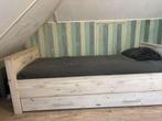 Houten uitschuifbed van Bopita, Huis en Inrichting, Ophalen, 90 cm, Eenpersoons, Zo goed als nieuw