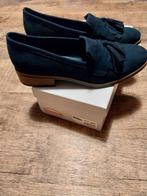 Nieuwe damesschoenen, Blauw, Nieuw, Ophalen of Verzenden, Sneakers of Gympen