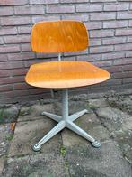 Friso Kramer tekenkruk, Ophalen, In hoogte verstelbaar, Gebruikt, Hout