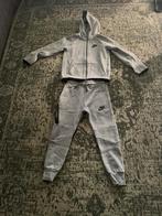 Nike tech fleece trainingspak, Jongen of Meisje, Sport- of Zwemkleding, Ophalen of Verzenden, Zo goed als nieuw