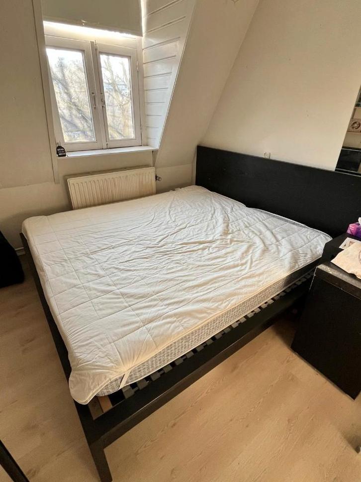 IKEA MALM bedonderstel + bureau met uittrekbaar blad, Huis en Inrichting, Slaapkamer | Complete slaapkamers, Gebruikt, Tweepersoons