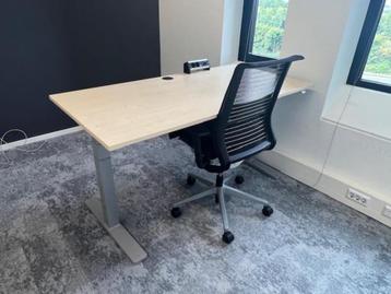 Kinnarps Zit-sta bureau met BachMann stopcontact, 6 stuks - afbeelding 23