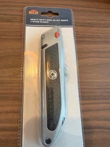 BLD Heavy Duty stanleymes (inclusief 3 reservebladen) beschikbaar voor biedingen