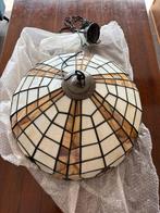 Hanglamp Tiffany stijl glas in lood, Huis en Inrichting, Lampen | Plafondlampen, Ophalen, Gebruikt, Glas, Landelijk