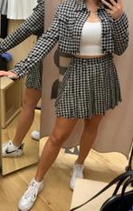 BERSHKA Supermooi set rok jasje zwart wit ruitje , mt 36 38, Ophalen, Kostuum of Pak, Nieuw, Bershka