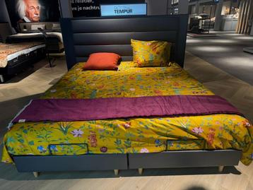Boxspring Tempur Horizontal  beschikbaar voor biedingen