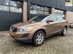 Volvo XC60 2.0 T5 FWD Kinetic Automaat, Euro 5, Stof, Zwart, 4 cilinders