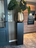 Kunstplant met zuil/plateau, Huis en Inrichting, Woonaccessoires | Zuilen en Pilaren, Ophalen of Verzenden, Nieuw