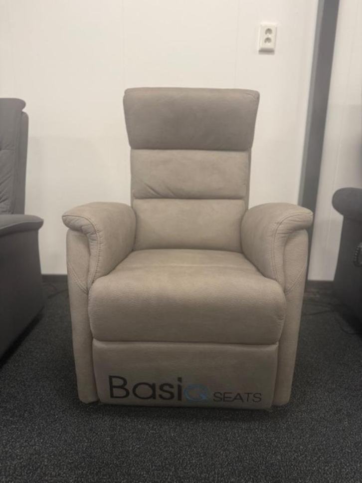 Sta op stoel Palma (nieuw) afgeprijsd, Huis en Inrichting, Stoelen, Nieuw, Eén, Stof, Grijs, Ophalen