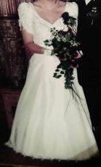 Speciaal: trouwjurk, maat 38, kleine sleep. Champagnekleur, Ophalen of Verzenden, Zo goed als nieuw, Overige kleuren, Trouwjurk