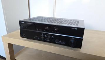 Yamaha RX-V373 beschikbaar voor biedingen