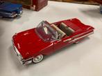 Chevrolet Impala 1960 Cabriolet 1:18, Ophalen, Zo goed als nieuw, Auto, Overige merken