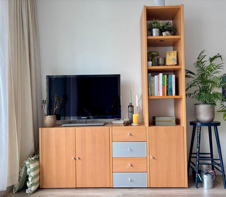 Hülsta Now wall combination / cabinet OP TE HALEN T/M 3 OKT, Huis en Inrichting, Kasten | Wandmeubels, Zo goed als nieuw, 200 cm of meer